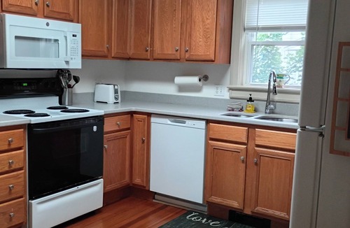 Williamstown Condo | Charming 3-bedroom condo with WiFi in Williamstown, MA