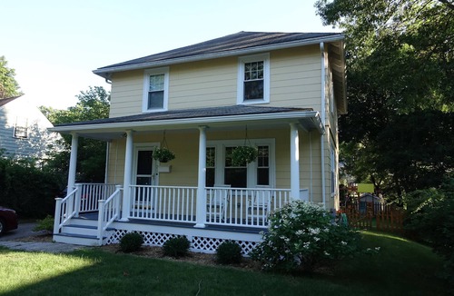 Wellesley House | Charming 3BR Colonial Home in Wellesley