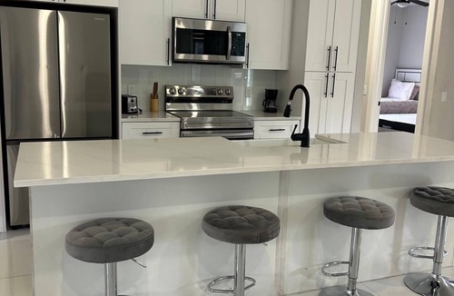 Eisenhower House | Charming 4-bedroom house with WiFi, AC in lovely Lehigh Acres