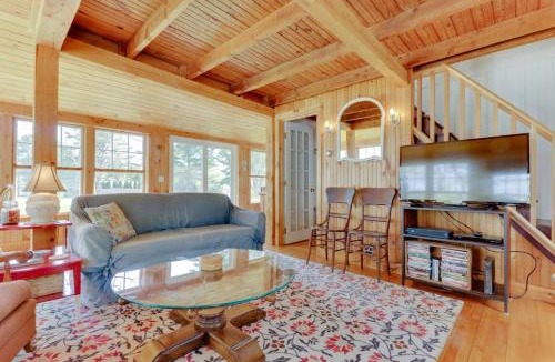 Sebascodegan Island House | Charming Bayview Cottage with Deck, Firepit, Garden - 200