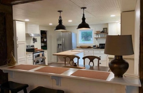 Bethlehem House | Charming Cottage in White Mountains, Bethlehem, NHn