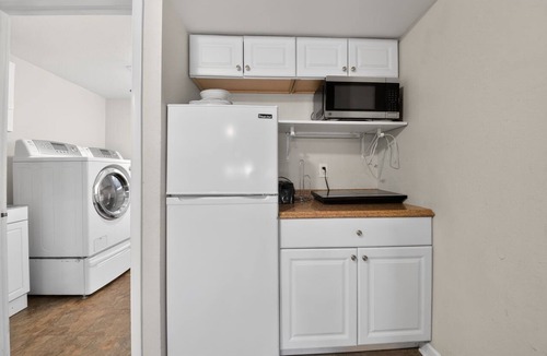Washington Virginia Vale Apartment | Charming East Denver Hideaway, Apartment in House