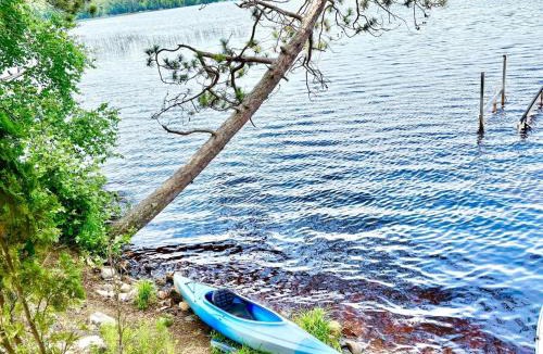 Almont House | Charming Rhinelander Lakehouse