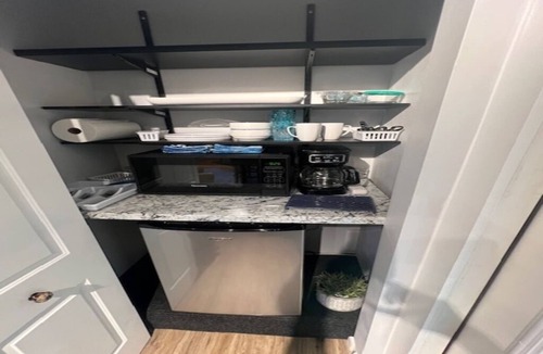 Vero Beach Apartment | Charming studio w over an acre backyard, 3 minutes downtown and 10 minutes beach