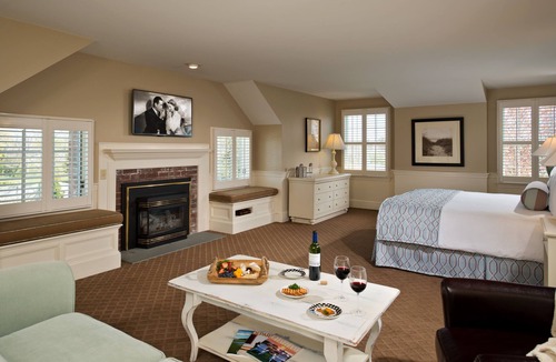 Chatham Hotel | Chatham Wayside Inn