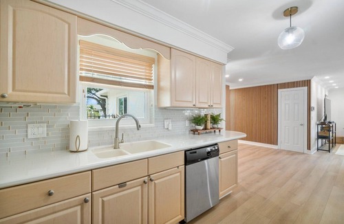 Palm Beach Gardens House | Chic Coastal - Heated Pool at Request, Near PGA & Everything!