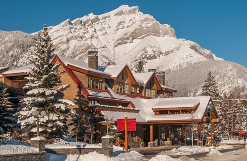 Banff Apartment | Chic King Room w/Balcony | Sauna & Hot Tub Access
