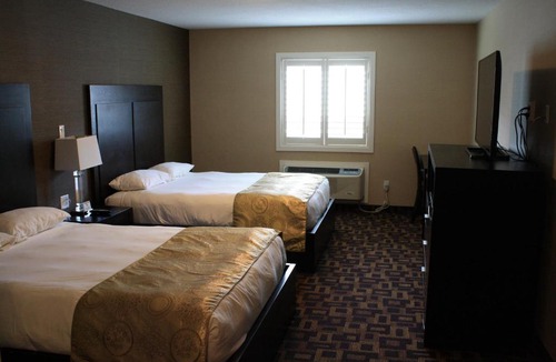 Rocky Mountain House Hotel | CHINOOK INN