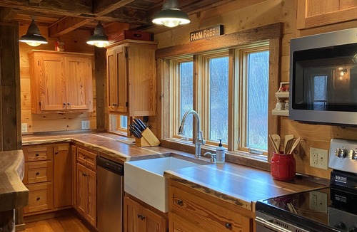 Richford House | Circa 1850s fully renovated Vermont farmhouse less than 15 miles from Jay Peak