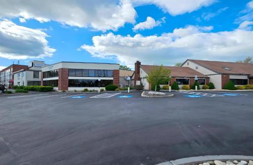 South Portland Hotel | Clarion Pointe South Portland