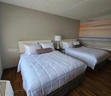 South Portland Hotel | Clarion Pointe South Portland