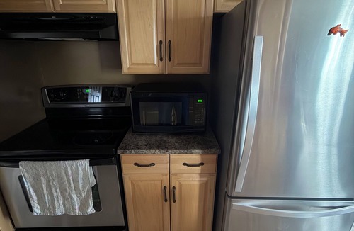 Sylvan Lake Apartment | Classic Retreat in Sylvan lake. Your cozy home away from home BEACH adventure.