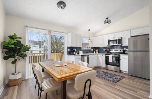 Summit Station House | Clean, comfortable, and versatile home, perfect for long stays