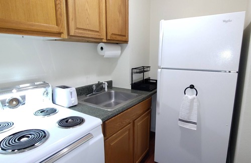 West Warwick Apartment | Clean Cozy Studio Apartment in West Warwick
