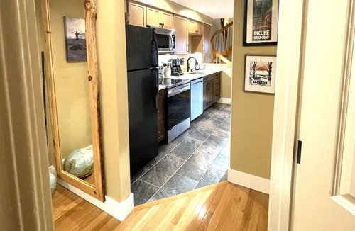 Jackson House | Clean, quiet and cozy mountain get away Condo