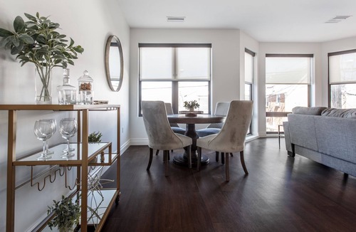 Little Italy Apartment | Cleveland Luxe Apartment w/Patio