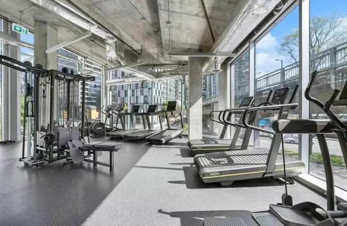 Central Apartment | close to English bay and vancouver downtown bar street