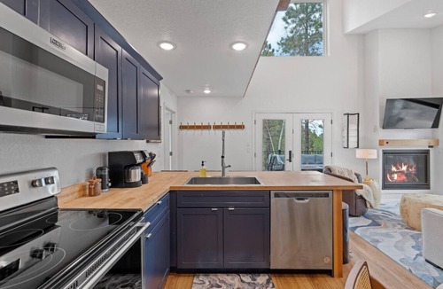 Rapid City House | Cloudview Lodge Retreat