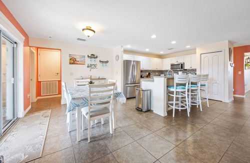 Port Saint Lucie House | Coastal Comforts with Heated Saltwater Pool