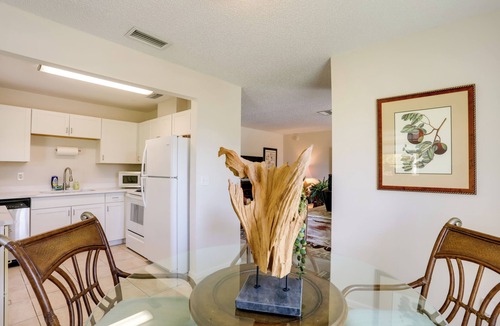 Hobe Sound House | Coastal Escape w/Lanai: 2 Mi to Hobe Sound Beach