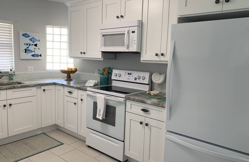 Stuart House | Coastal Karma Cottage - Near downtown Stuart, FL