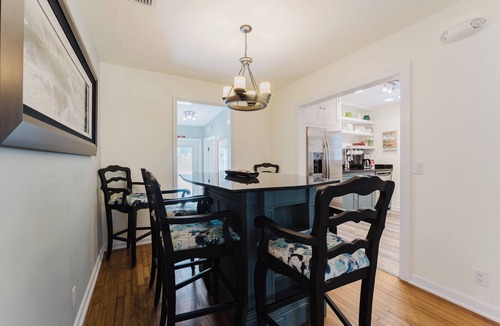 Grandview Heights House | Coco Plum Cottage