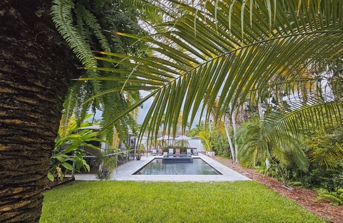 Coral Ridge Isles House | Coconut Clubhouse Heated Pool-Hot tub-Ping Pong