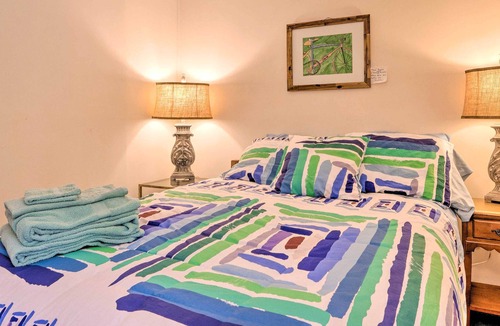 Campton House | Colorful Campton Home w/ Community Amenities!