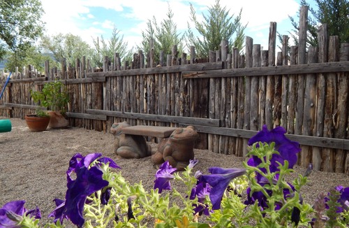 Taos House | Come stay with us in our unique casita .