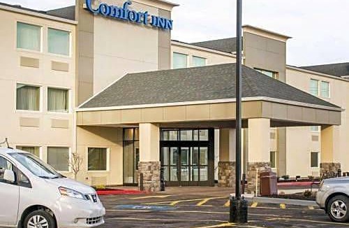 Mayfield Heights Hotel | Comfort Inn Mayfield Heights Cleveland East