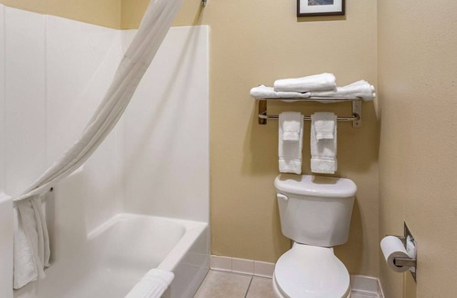 Evanston Hotel | Comfort Inn Evanston I-80