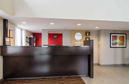 North Industrial Hotel | Comfort Inn Saskatoon Centre