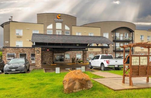 Medicine Hat Hotel | Comfort Inn & Suites