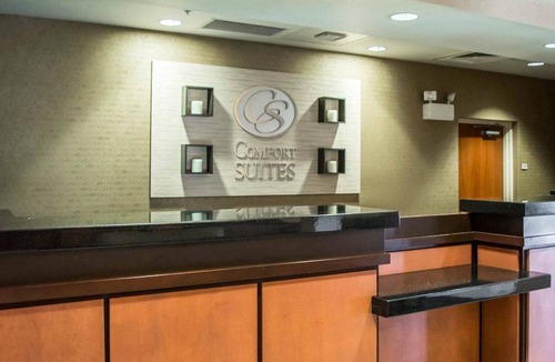 Vero Beach Hotel | Comfort Suites Vero Beach I-95