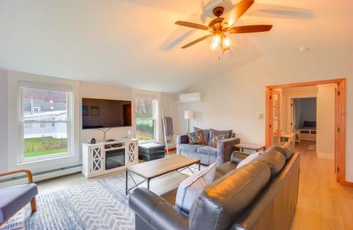 Lincoln House | Comfortable Lincoln Home: Walk to Main Street!