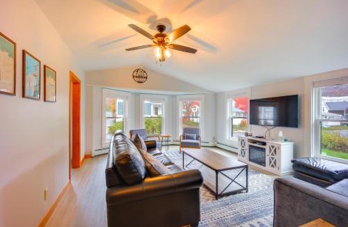 Lincoln House | Comfortable Lincoln Home: Walk to Main Street!