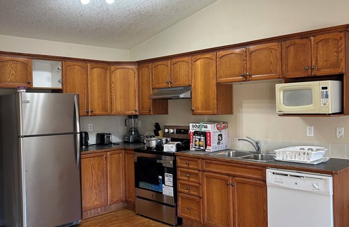 Lacombe House | Comfortable Room in Quiet, Furnished House-Close to Nature and Burman University