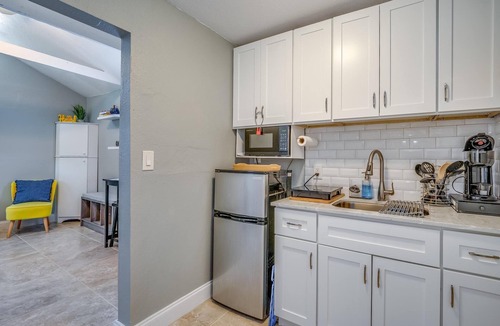 Southwest Apartment | Comfortable studio close to the airport and downtown West Palm Beach and more