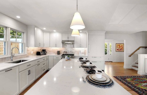 North Eastham House | Complete Reno, Private Beach, Panoramic Water View!