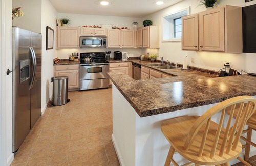 Thornton Condo | Condo close to hiking, river, with mountain views