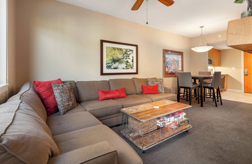 Winter Park Cabin | Condo near Winter Park Gondola w/hot tub