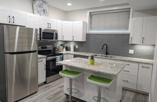 Saskatoon House | Confortable brand-new 1-bedroom close to downtown