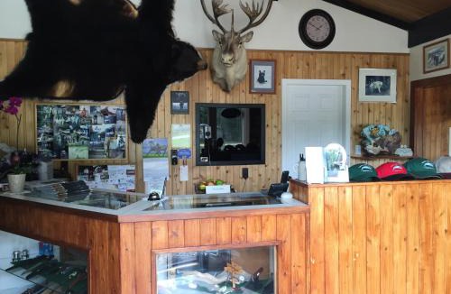 Terrace Hotel | Copper River Motel