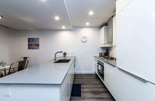 Downtown Vancouver Apartment | Corporate Stays | Tate 1 Bedroom