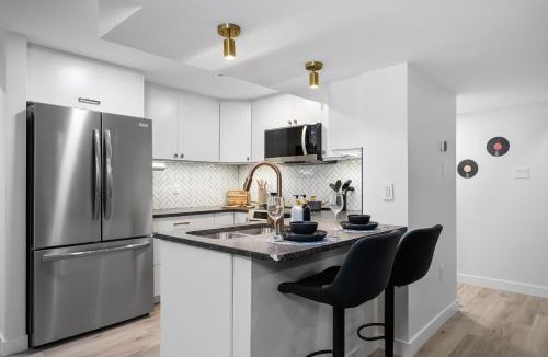 Spruce Grove House | Cosmic Game Room, Yard & Close to WEM