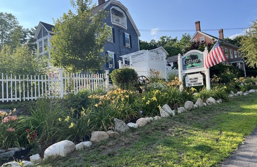 Wolfeboro Cottage | Cottage 1-2 - Year Round Pet Friendly - 2 Bedroom/1 Bath End Unit