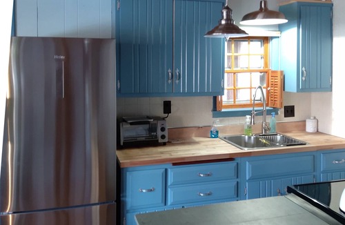 Meredith Cottage | Cottage with tennis, basketball, beach access, fireplace & firepit
