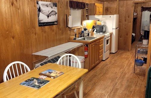 Big Horn County Cabin | Cottonwood Camp