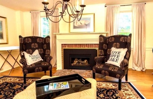 Queensbury Bed & Breakfast | Country House Bed & Breakfast