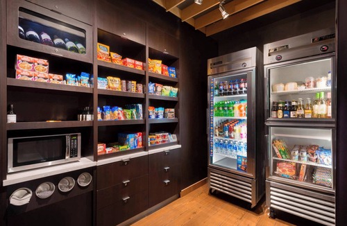 Fairlawn Hotel | Courtyard by Marriott Akron Fairlawn